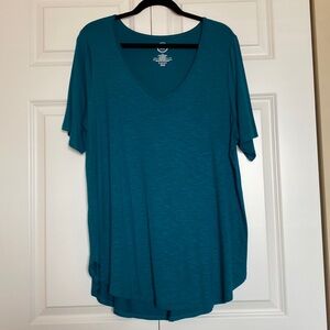 Maurices Teal V-neck Size XXL Shirt